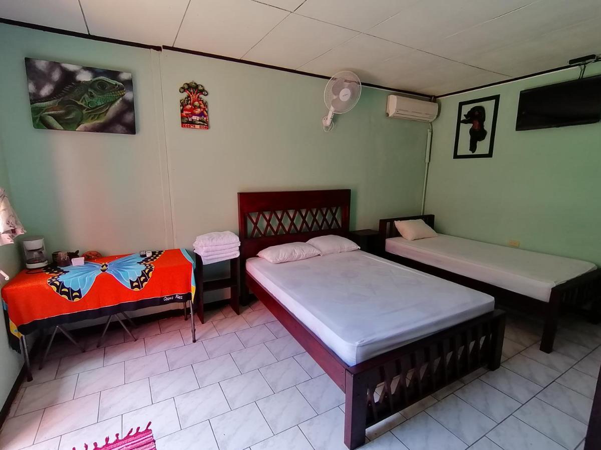Red Frog Hotel La Fortuna Exterior photo